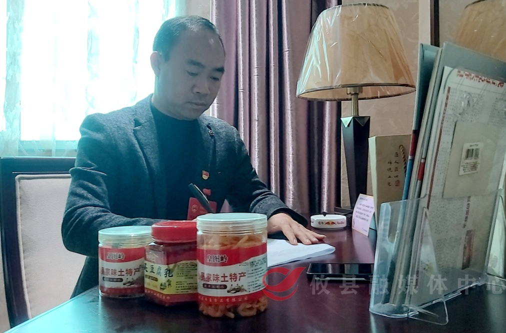 【两会直通车•攸州风正劲】人大代表积极撰写完善建议 满怀热情为地方经济发展及百姓“代言”