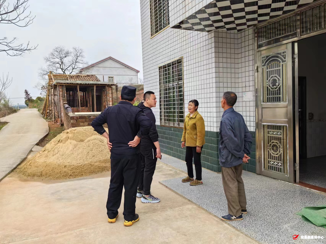 江桥街道：强势出击，铁腕拆违向违建 “亮剑”