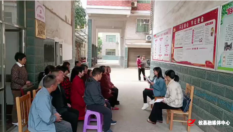 联星街道高岭社区推动“一月一课一片一实践” 活动走深走实