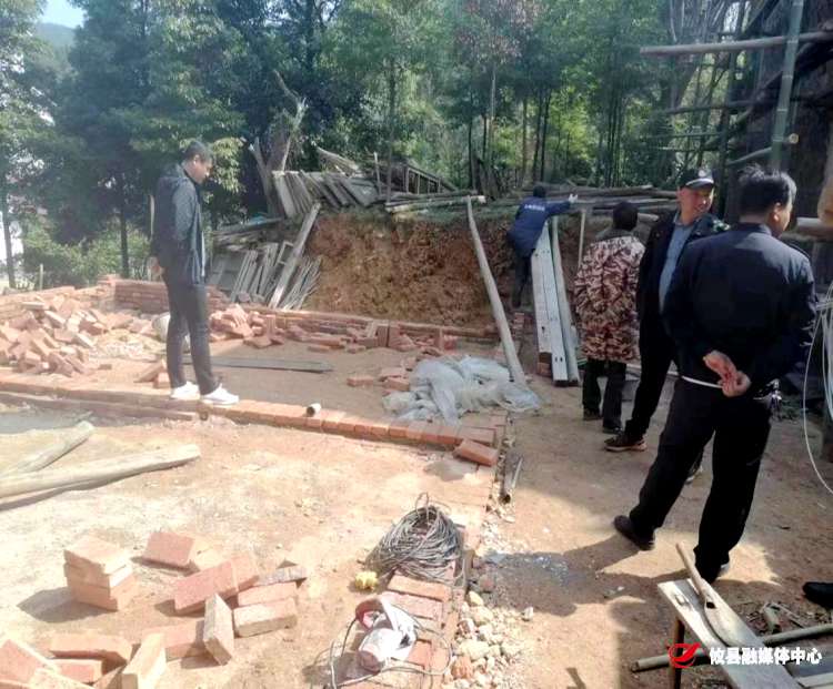 网岭镇：违法建筑“零容忍” 依法拆除“不手软”