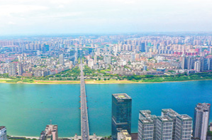 人民日报头版+整版关注湖南株洲高质量发展：制造业名城展新颜