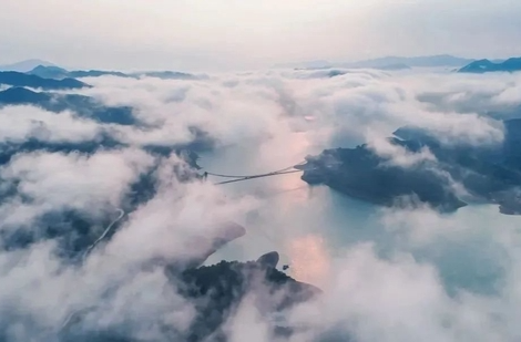 酒埠江旅游区入选长江主题国家级旅游线路，成为“长江自然生态之旅线路”上的黄金节点