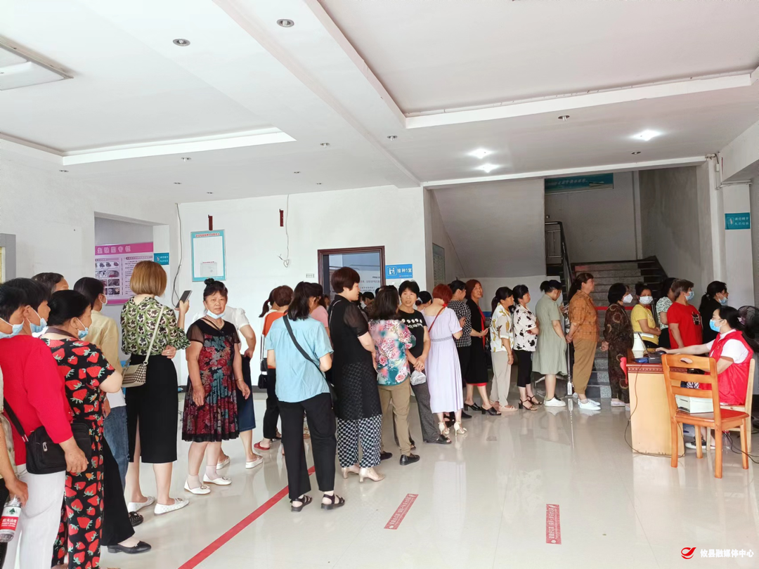 宁家坪镇: ″两癌"筛查保健康，志愿队伍来帮忙