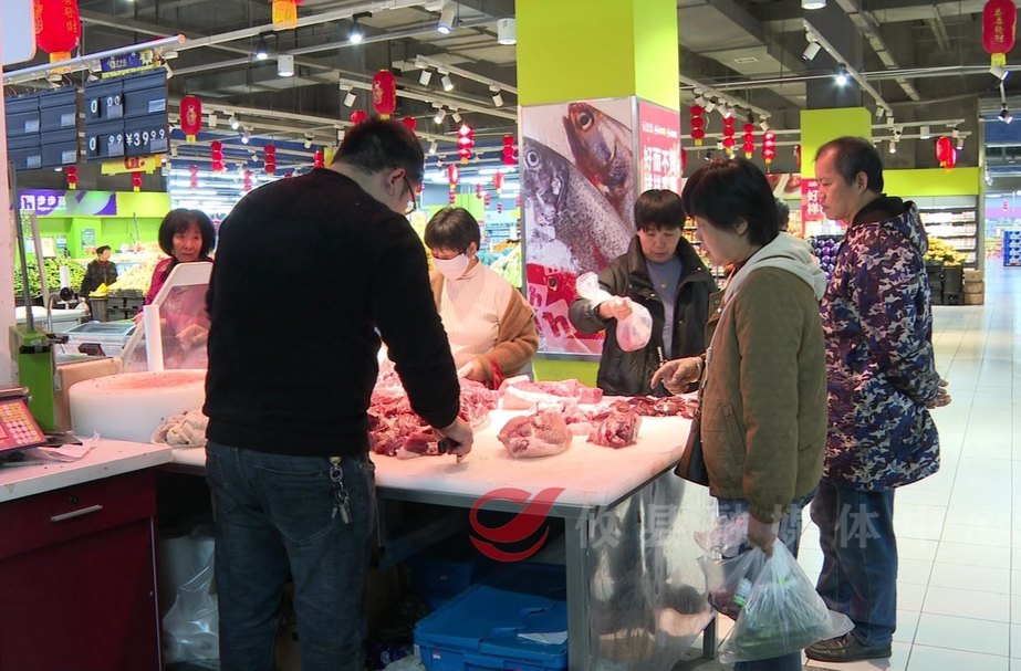 天冷火锅“热”，各类火锅食材销量走俏