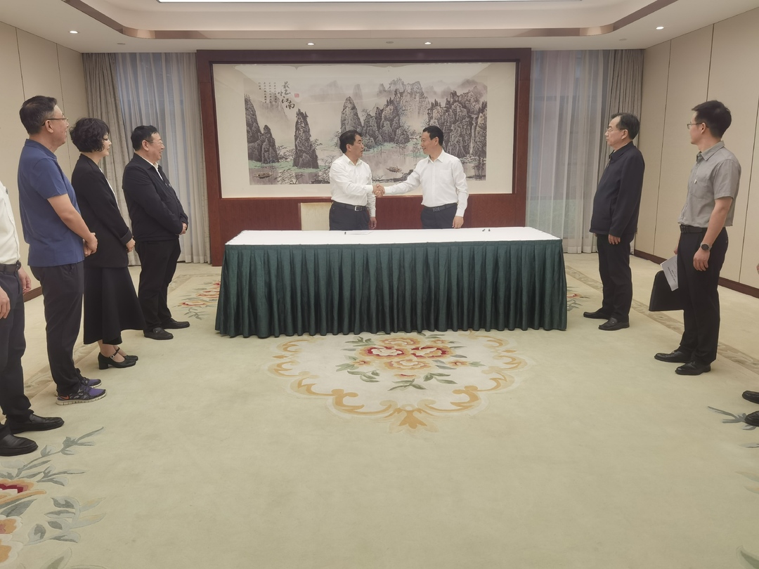 中央生态环保督察组向湖南移交首批信访件