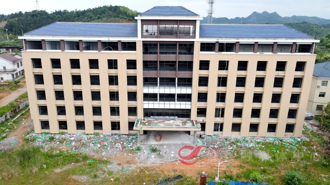 酒埠江尘肺病康复中心进入装修阶段  预计今年10月投入使用