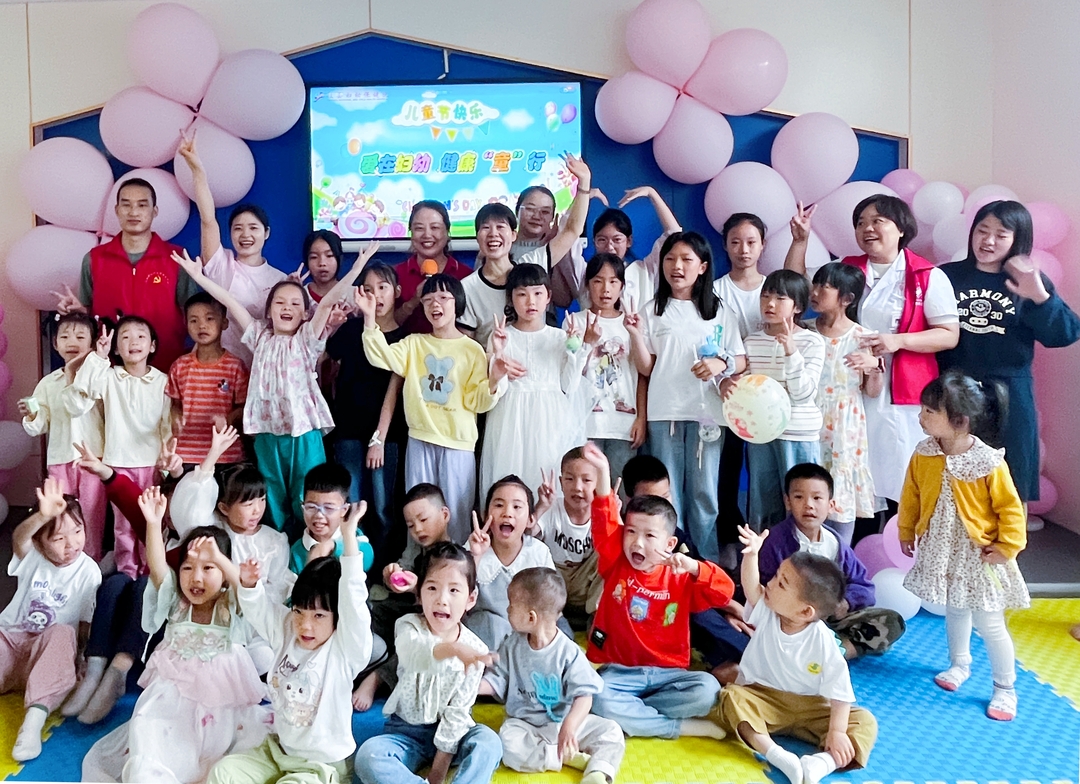 【庆六一】攸县妇幼保健院开展“爱在妇幼 健康‘童’行”主题活动
