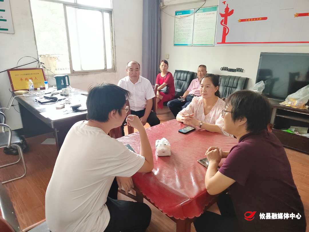 人大代表解民忧，心系群众办实事