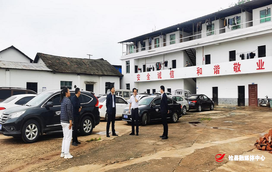 新市镇：为企纾困，彰显政府担当