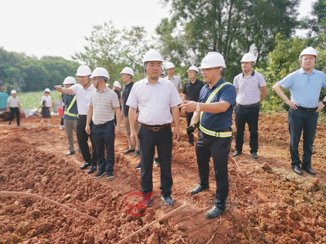 李鹏程调研重点项目建设 强调：全力以赴推动项目建设提速增效