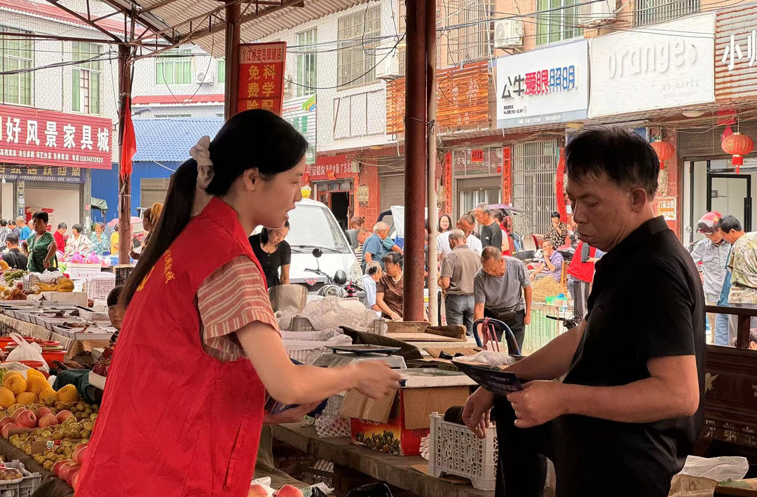 丫江桥镇：共筑安全防线，共享清朗网络