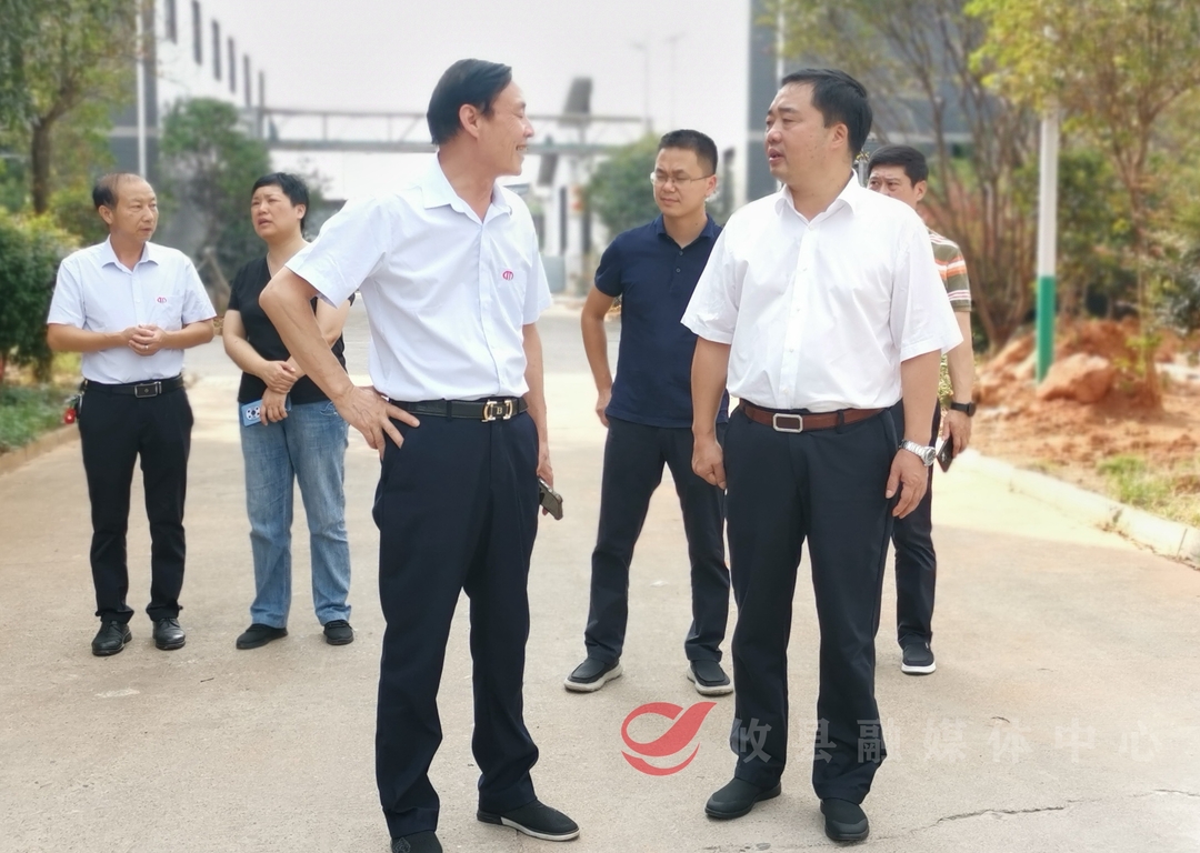 【“两重”“两新”送解优专项行动】李鹏程调研园区企业 为园区高质量发展把脉定向