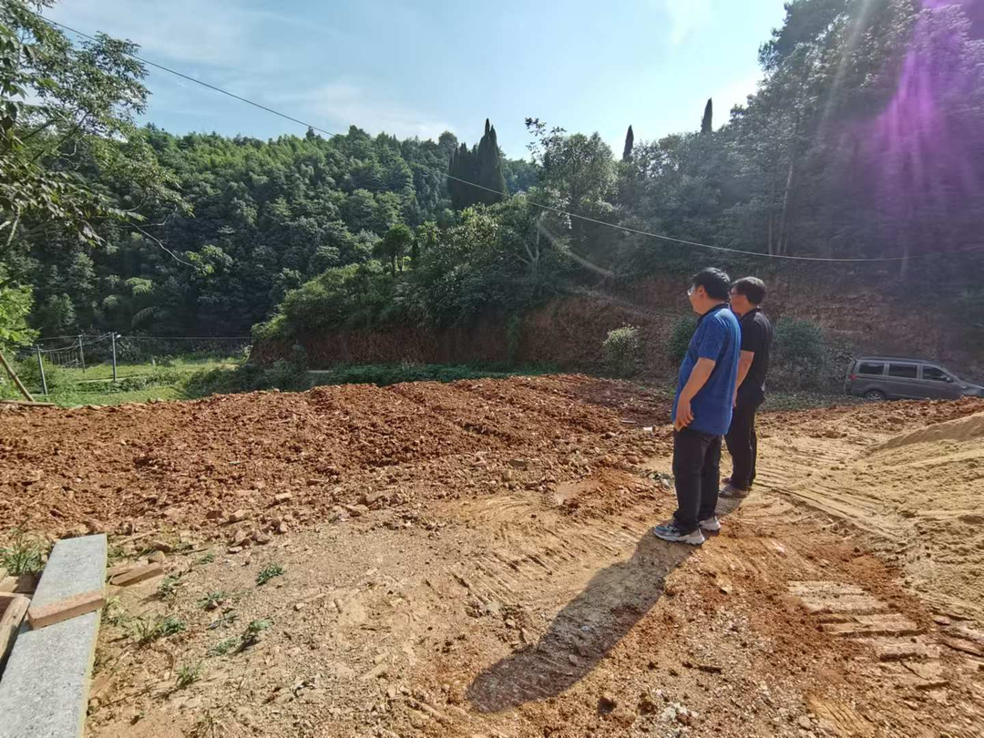 皇图岭镇：耕地保护确保“寸土不让”