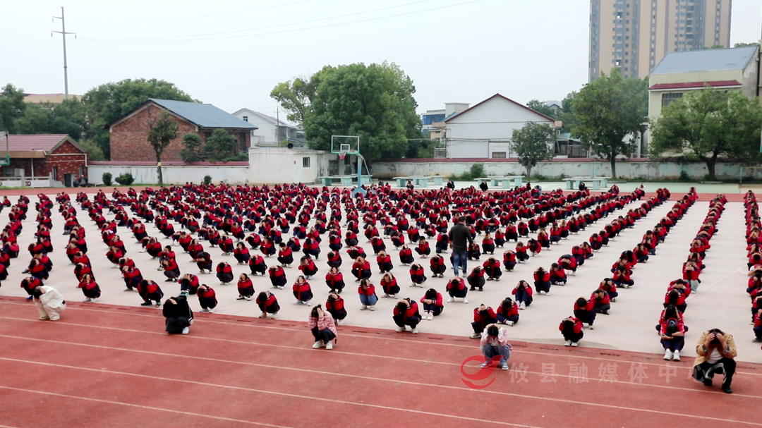 攸县：多部门联合举行防空疏散隐蔽演练活动