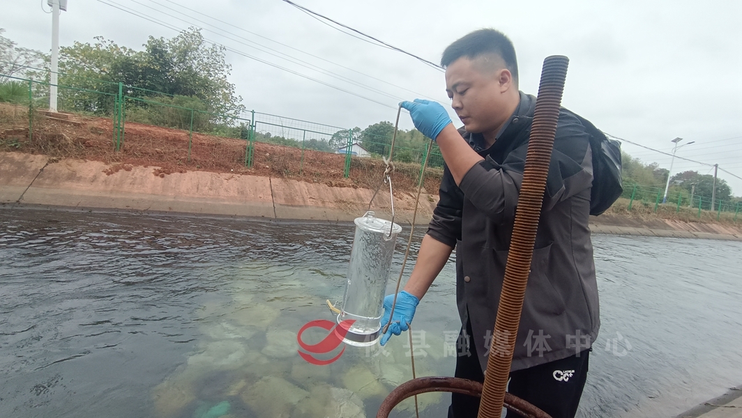 株洲市生态环境局攸县分局：积极开展监测工作  让群众喝上“放心水”