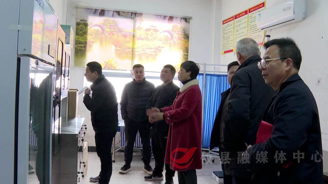 “初心卫生保健室”物资捐赠暨揭牌仪式