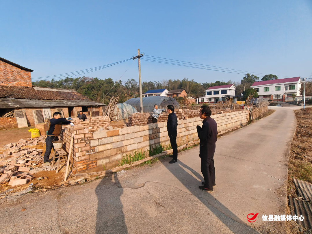 皇图岭镇：加强常态化巡查，营造依法用地好氛围