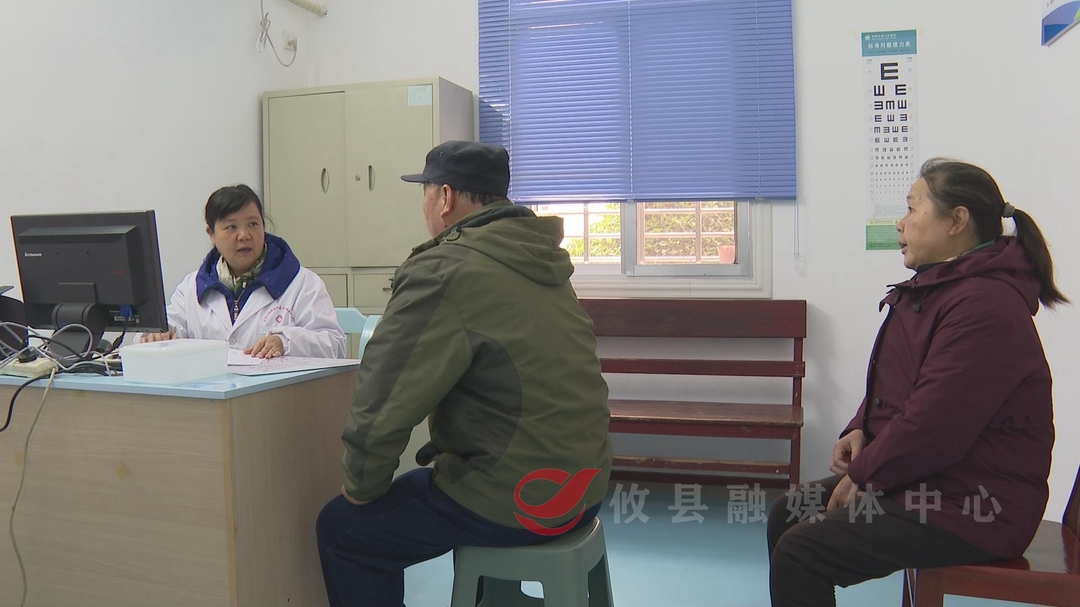 江桥街道社区卫生服务中心：“签而有约”社区家庭医生上门，守护重点人群健康