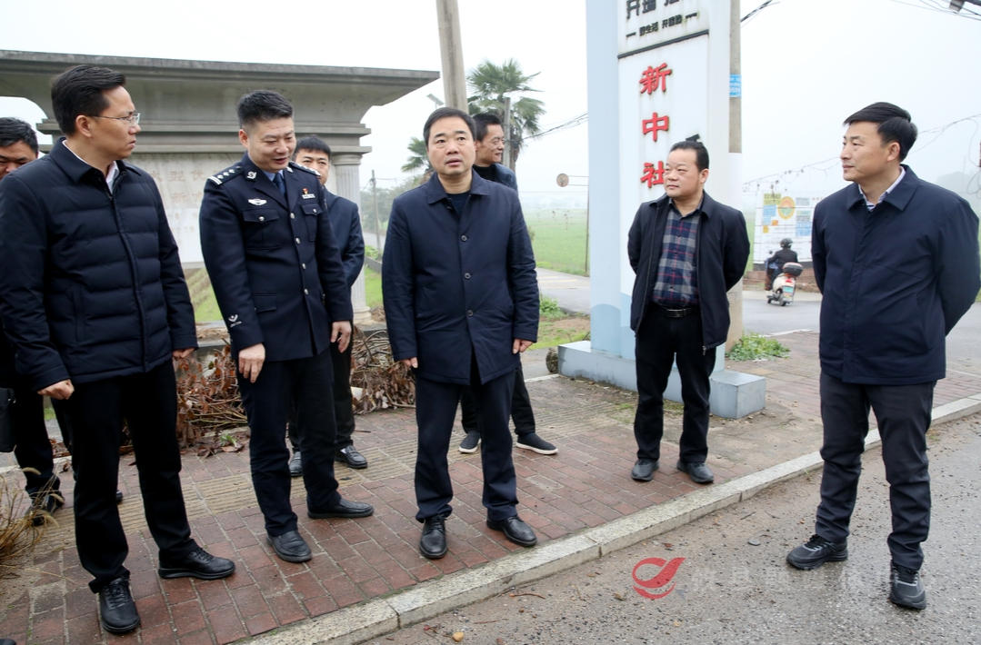李鹏程调研道路交通安全工作  强调四个“进一步”抓实抓细道路交通安全工作