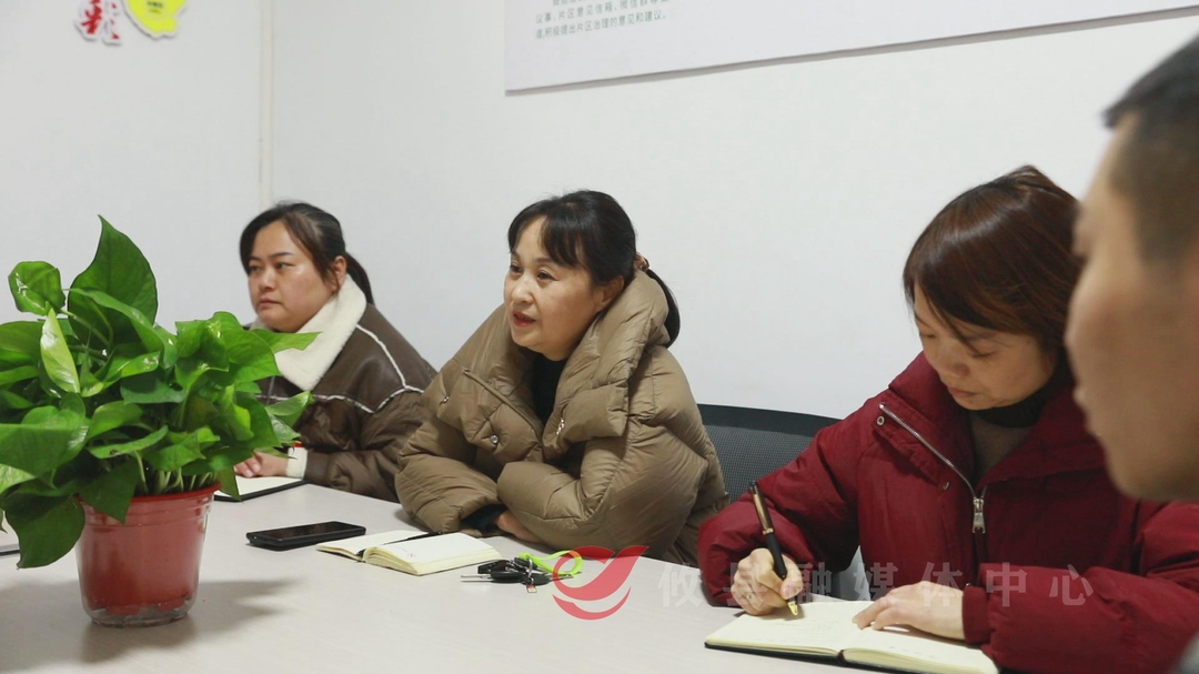 【巾帼英雄】雪花社区书记王丽雄：接过母亲服务群众的“接力棒”