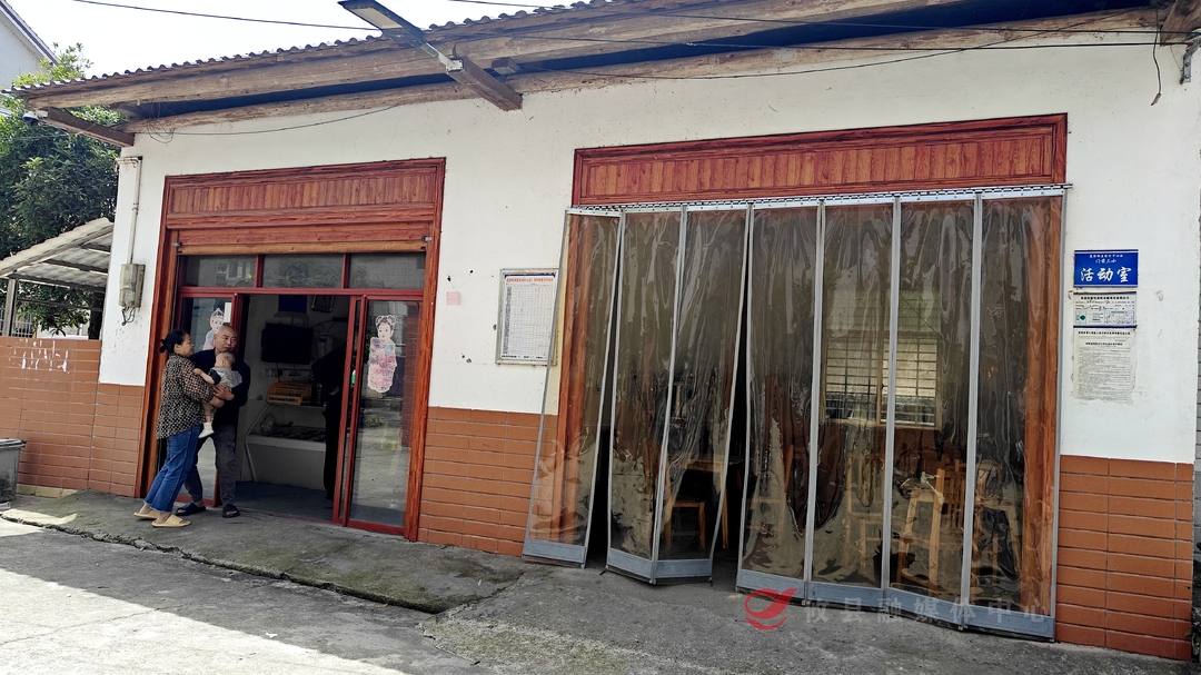 十年邻居 “杀熟” 骗走八旬独居老人15万养老钱，警方揭开骗局