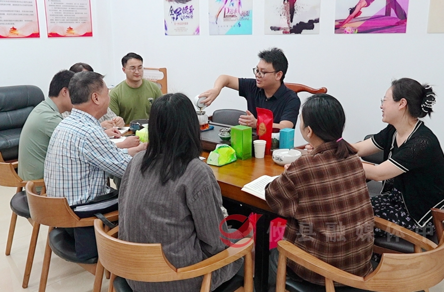 【“攸”新聚力 向高而攀】（四） 茶叙夜话：一杯茶泡出营商“好味道”