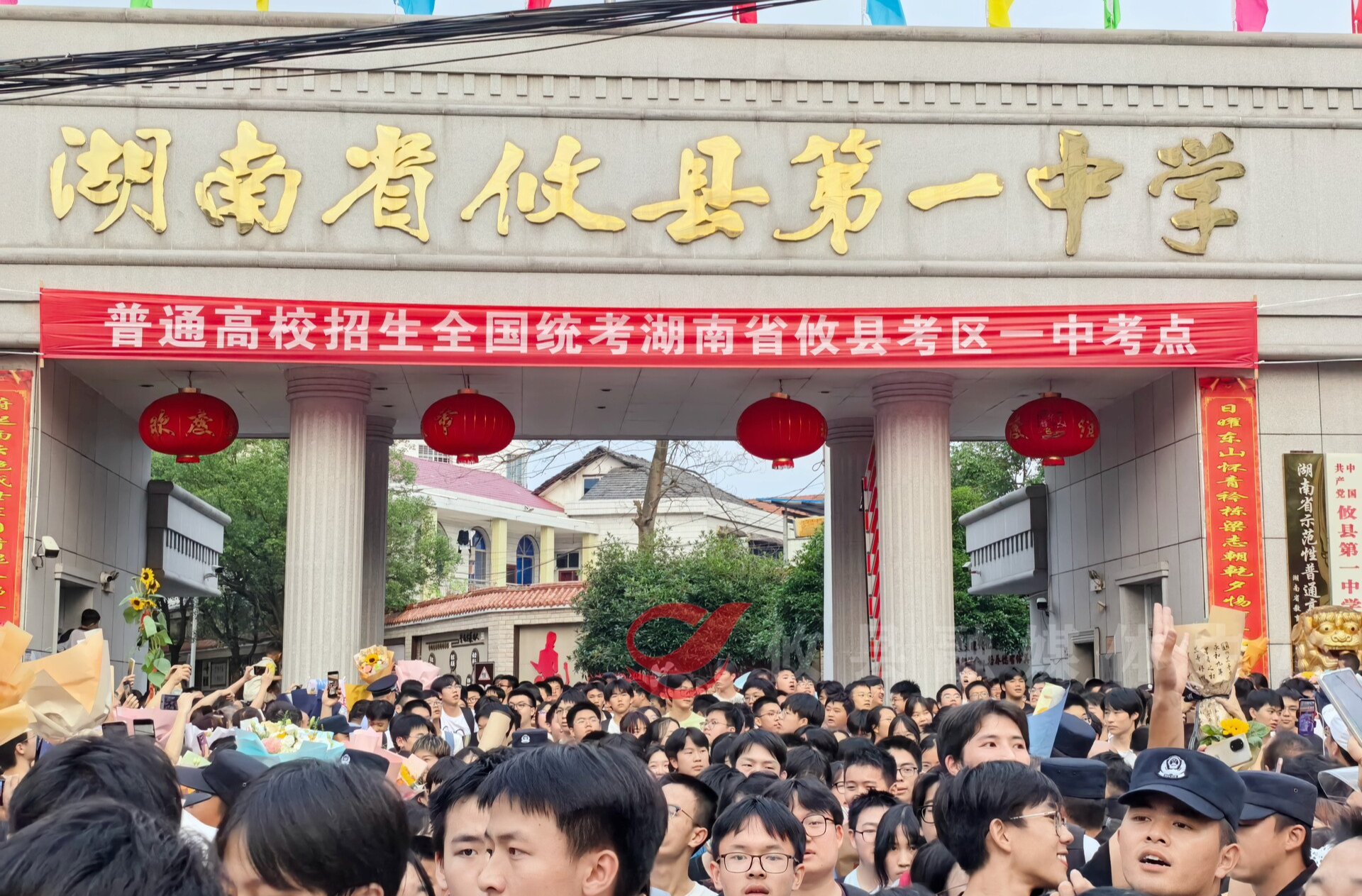 2025高考圆满结束：青春逐梦  未来可期