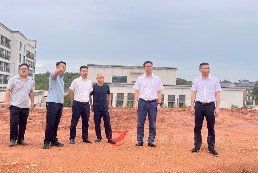 武挪强调研香干产业园项目建设工作