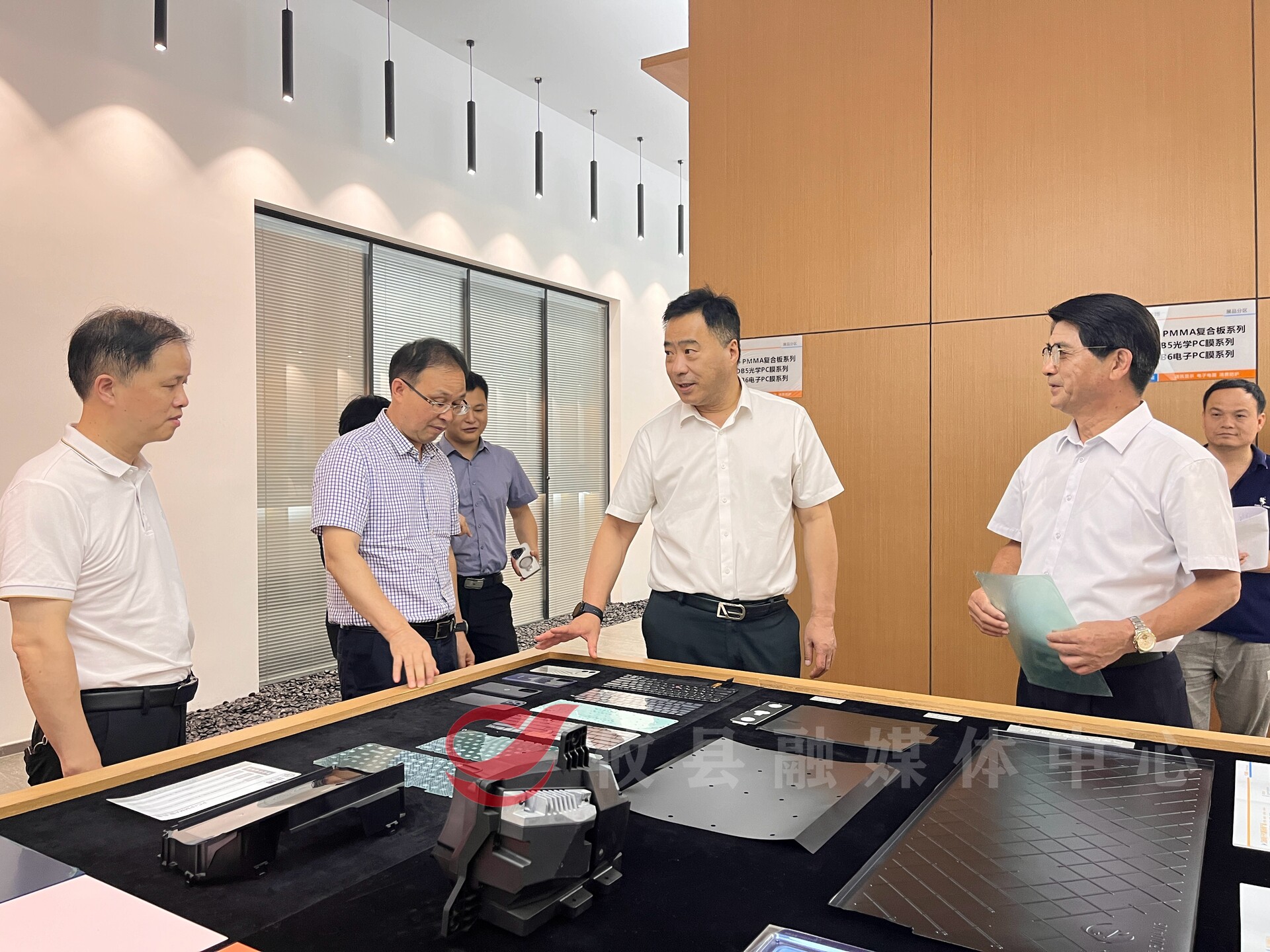 株洲市人大常委会主任尚斌来攸调研