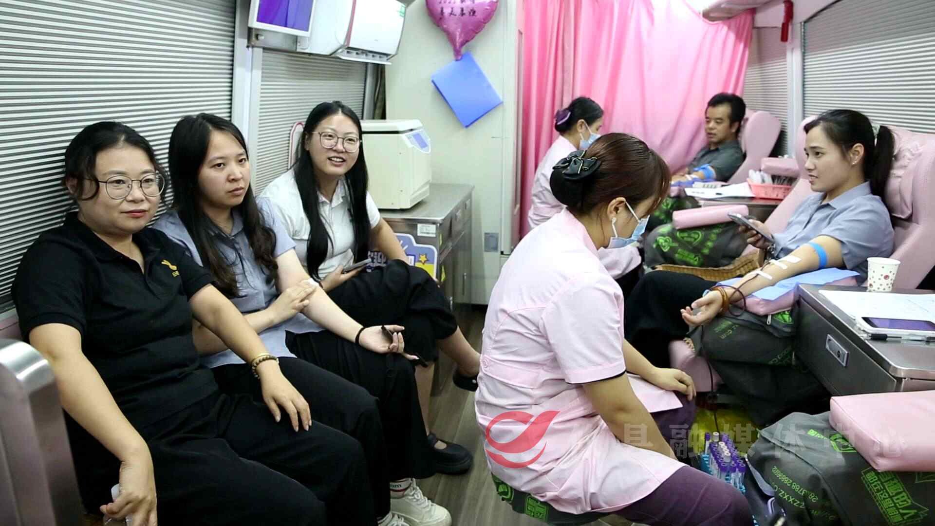 攸县高新区：党员干部职工、企业员工无偿献血为生命续航