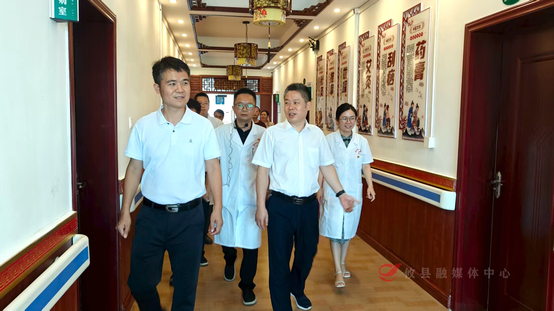 攸县爱心企业家捐赠医疗设备 助力基层医疗服务升级