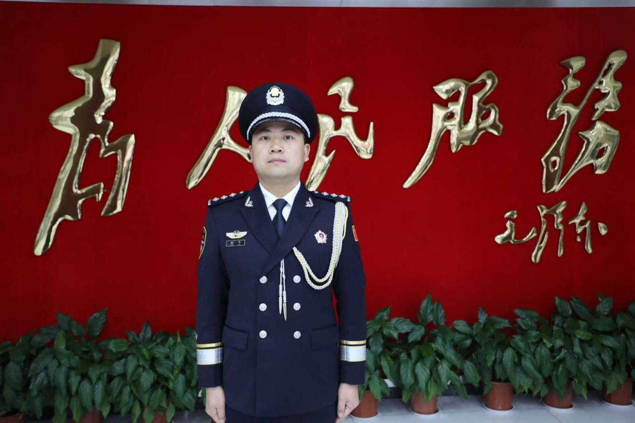 守护绿水青山的“森林卫士”——记三等功荣立者，攸县森林公安民警张平