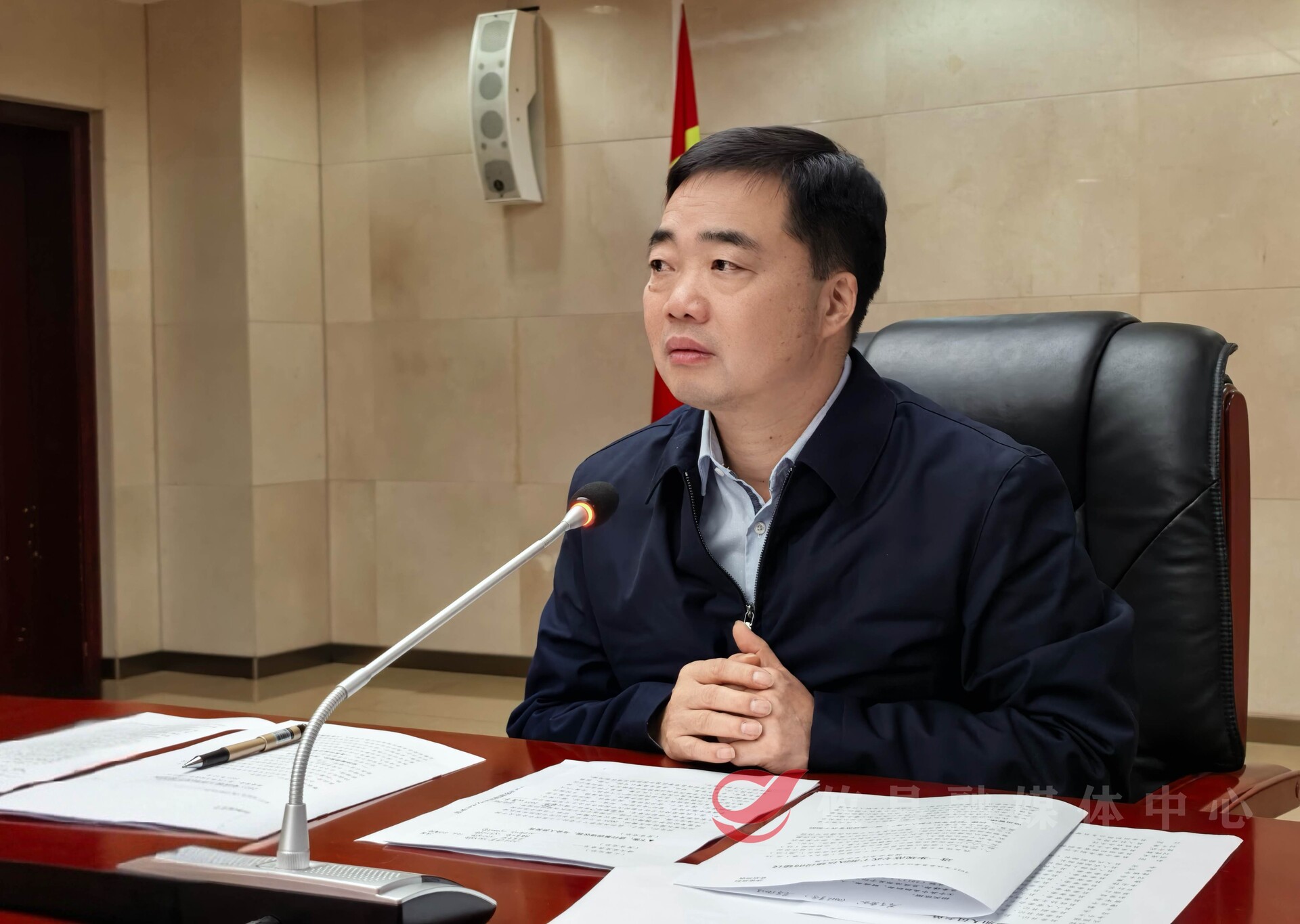 2025年度县委议军会议召开