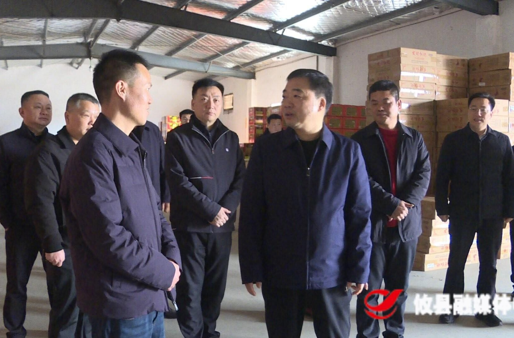 县委书记李鹏程督导春节期间安全生产工作时强调： 坚守安全底线 守护万家团圆 确保全县人民欢享新春佳节