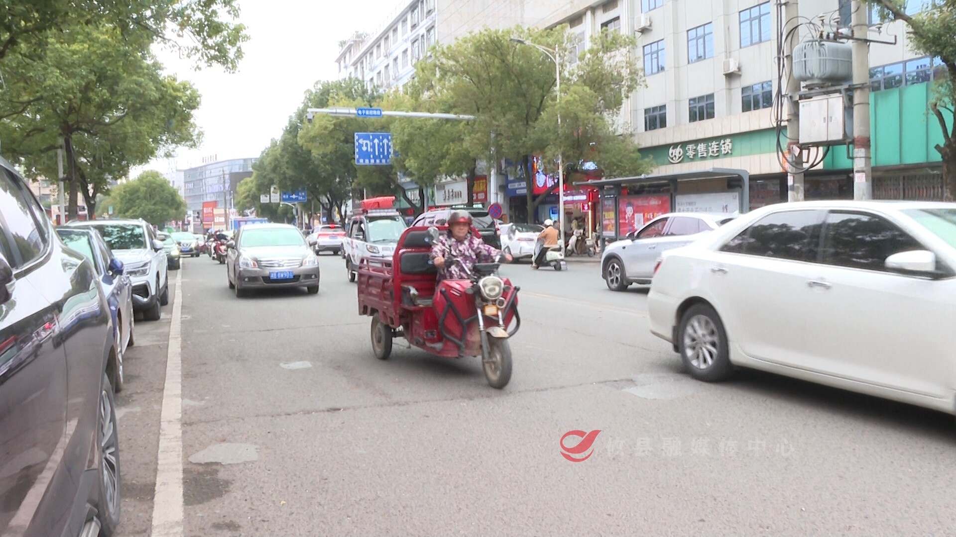 攸县交警：新春“警”色暖安宁 坚守岗位护畅通