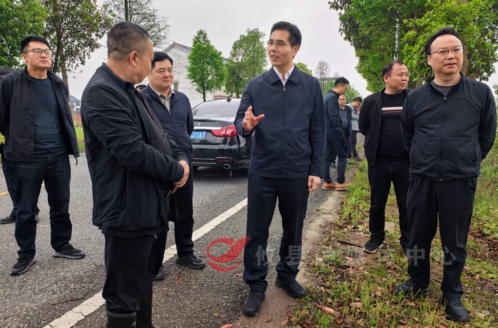 武挪强督导防汛备汛和春耕备耕工作