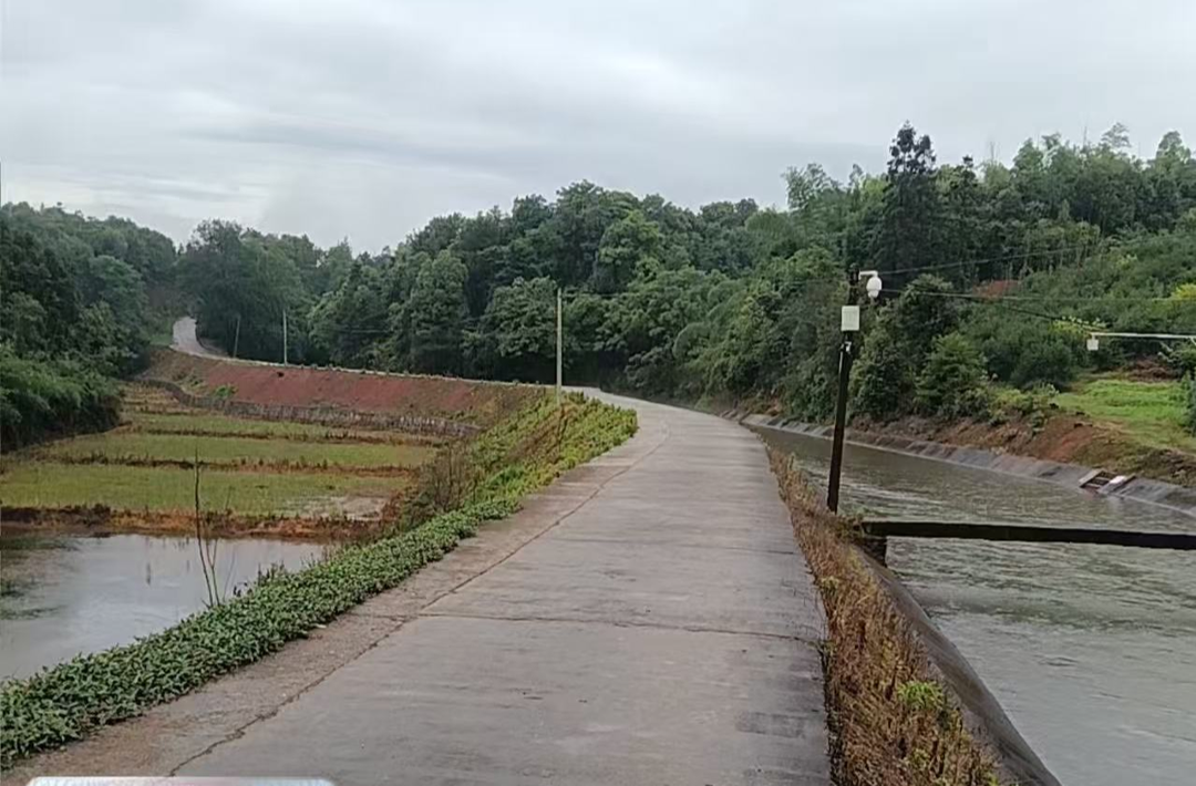 攸县交通运输局开展农村公路安全隐患专项排查整治工作