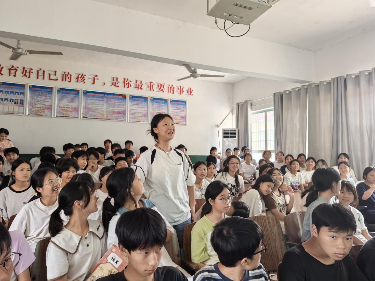 “与法‘童’行  法育未来”公益普法——江桥司法所开展《中华人民共和国民法典》专题宣讲活动