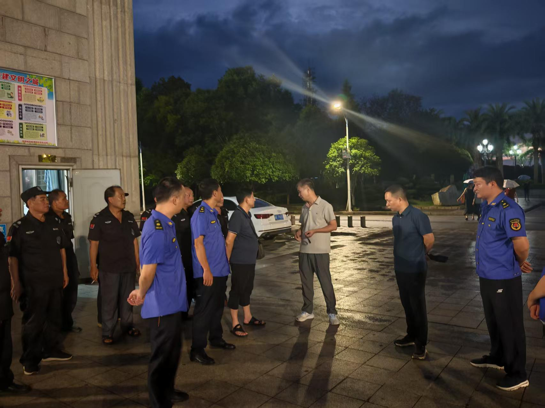 向不文明行为“亮剑”！攸县市政园林整治游园乱象 守护攸州公园美景