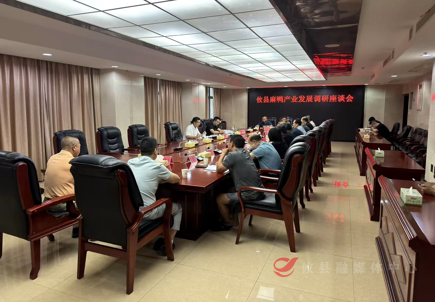 武挪强调研攸县麻鸭产业发展情况