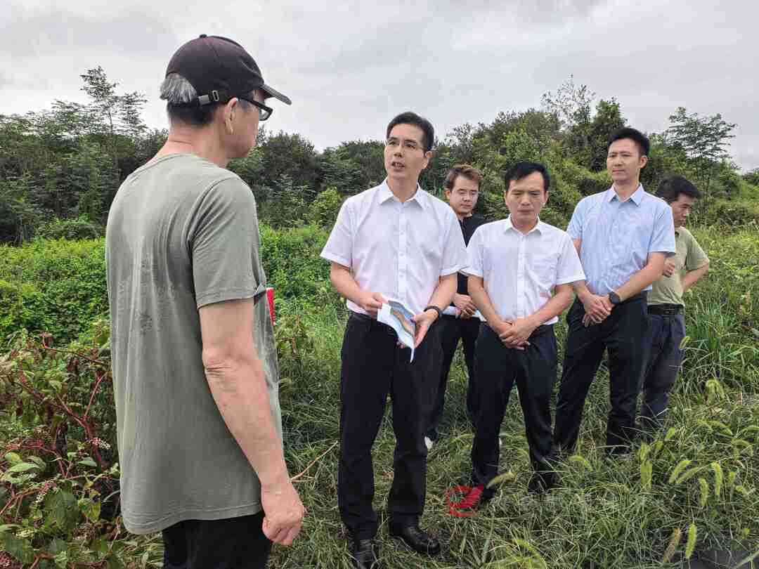 武挪强督导畜牧养殖领域污染防治工作