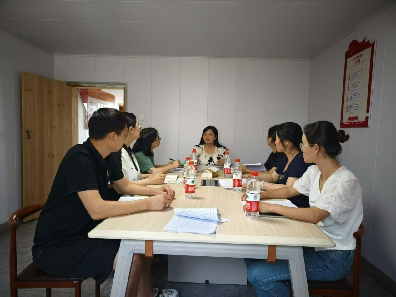 谭桥街道：人大代表进站履职，助力高质量发展