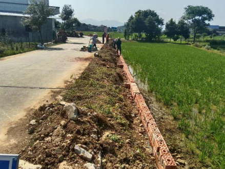联星街道沙陵陂村：改造乡村主干道，拓宽乡村振兴路