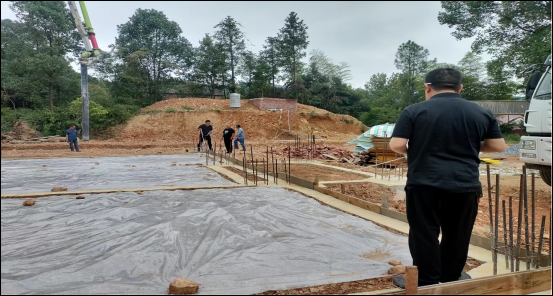 黄丰桥镇强化“六到场”巡查，严控违建行为