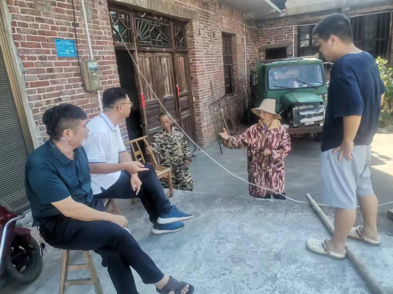 菜花坪镇：严守耕地红线，坚决制止违法占地行为