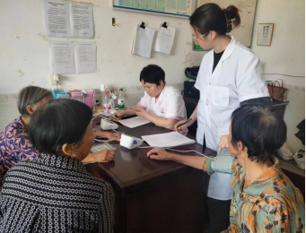 【党旗下的新时代文明实践】联星街道田富村：免费体检进乡村 便民服务暖民心