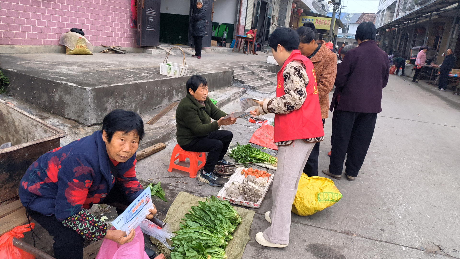 春联街道：社保宣传暖民心