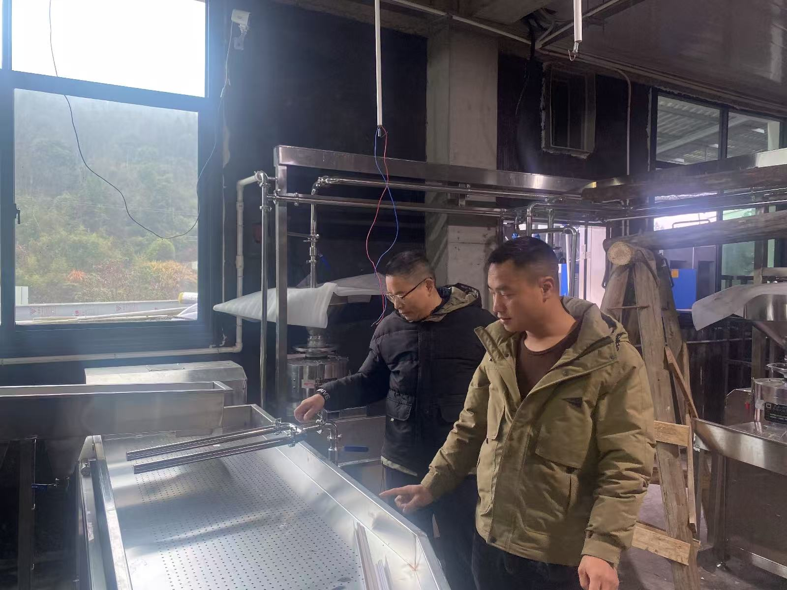 黄丰桥镇：政企齐同心，发展风正劲