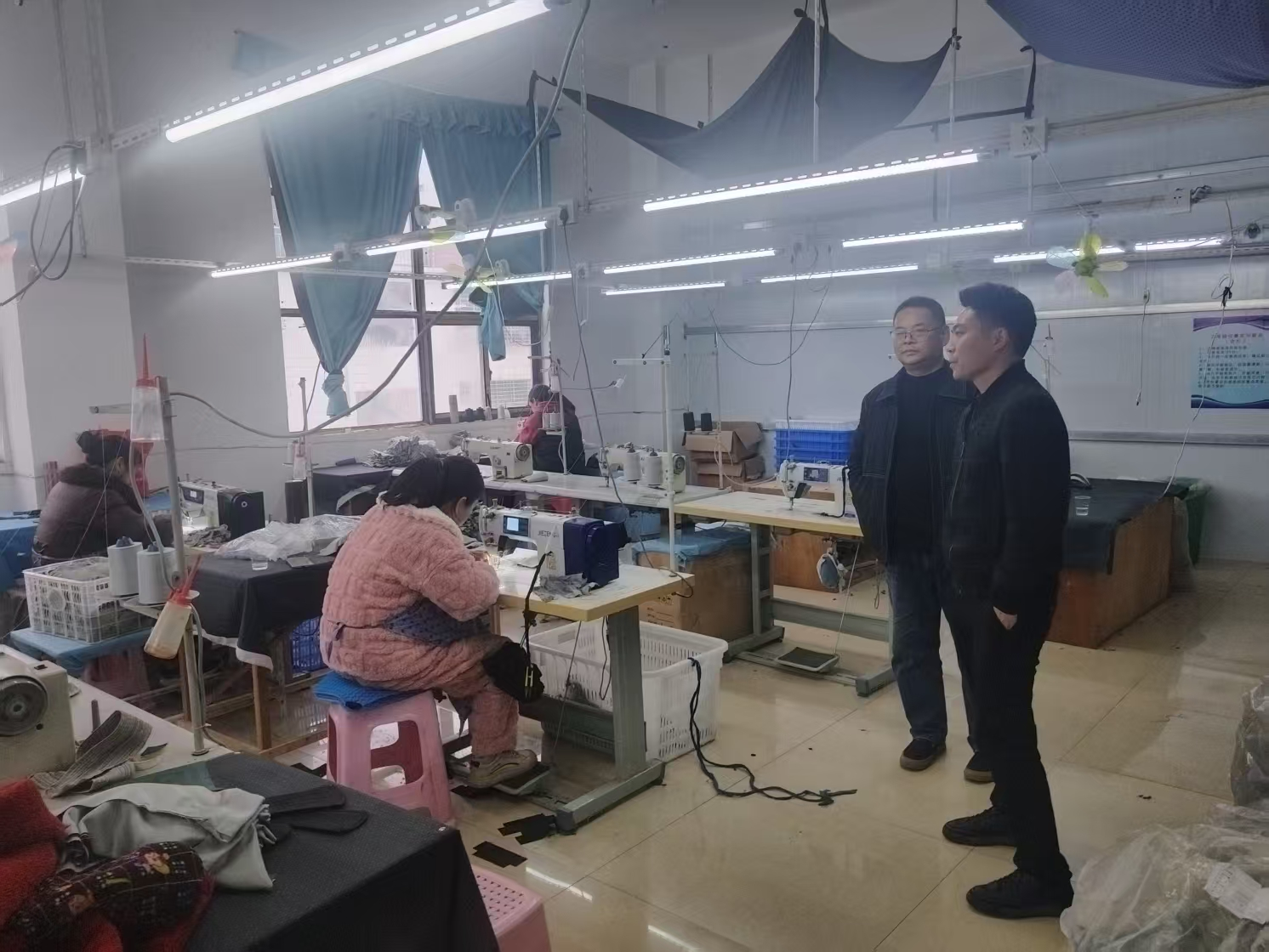 鸾山镇：政企联动谋发展，协同共进铸伟绩
