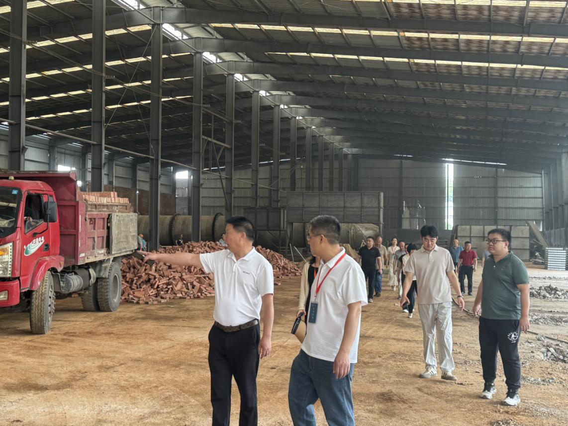 宁家坪镇：架起“政企连心桥”精准服务，助力企业高质量发展